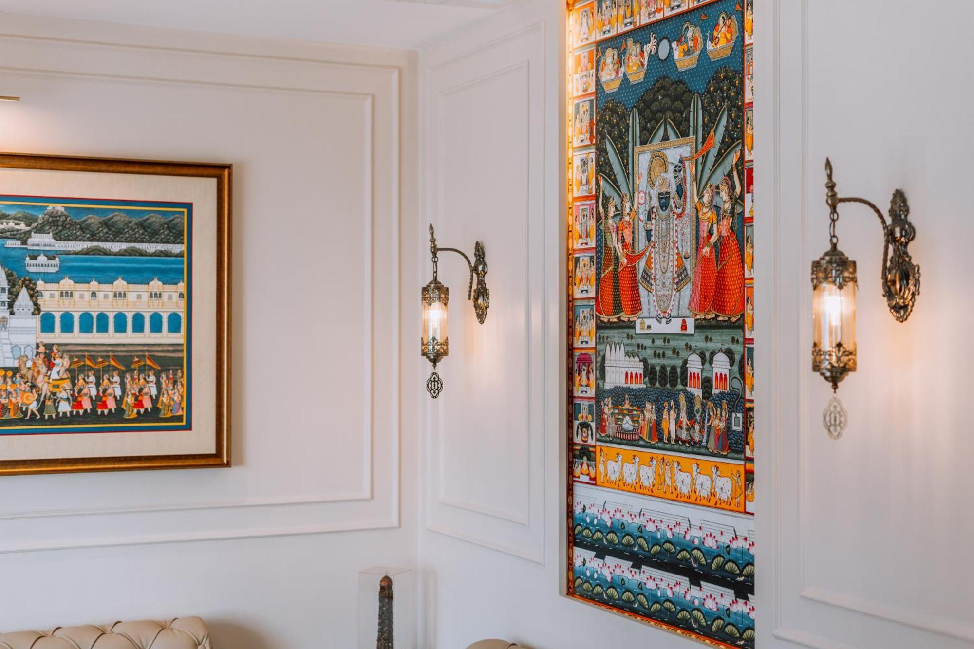 Raghunandan Palace - A Premier Boutique Stay, City Center & 500 Meters From City Railway Station ウダイプル エクステリア 写真